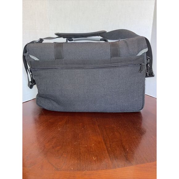 Solidex Camcorder Video Camera Carryall Tote Bag w/ Strap - Picture 4 of 7